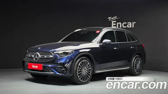 Mercedes-Benz GLC-Class GLC300 4MATIC AMG Line