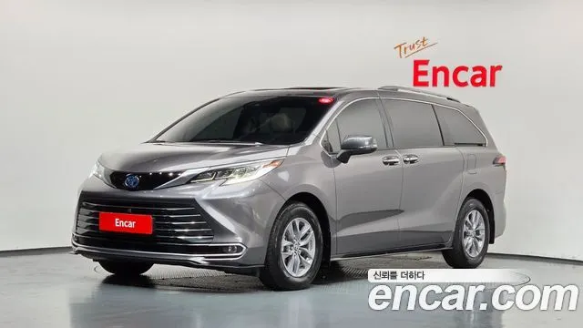 Toyota Sienna 2.5 Hybrid AWD
