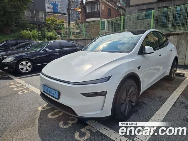 Tesla Model Y Premium RWD