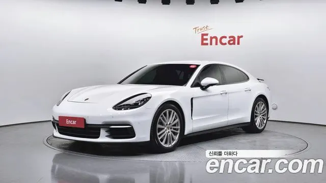 Porsche Panamera 3.0 AWD