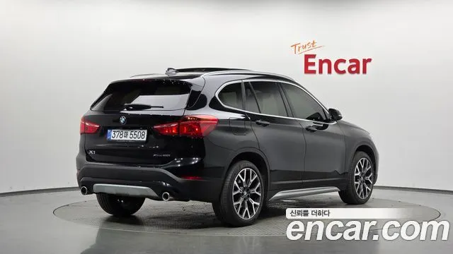 BMW X1 xDrive 20i xLine