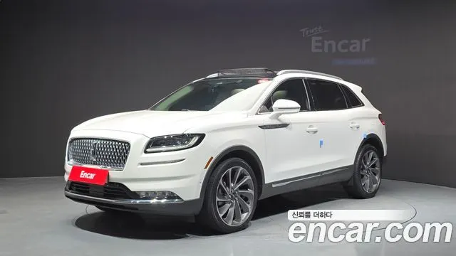 Lincoln Nautilus 2.7 202A AWD